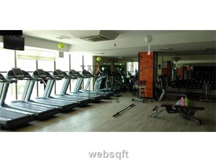 Commercial Retail showroom for Rent